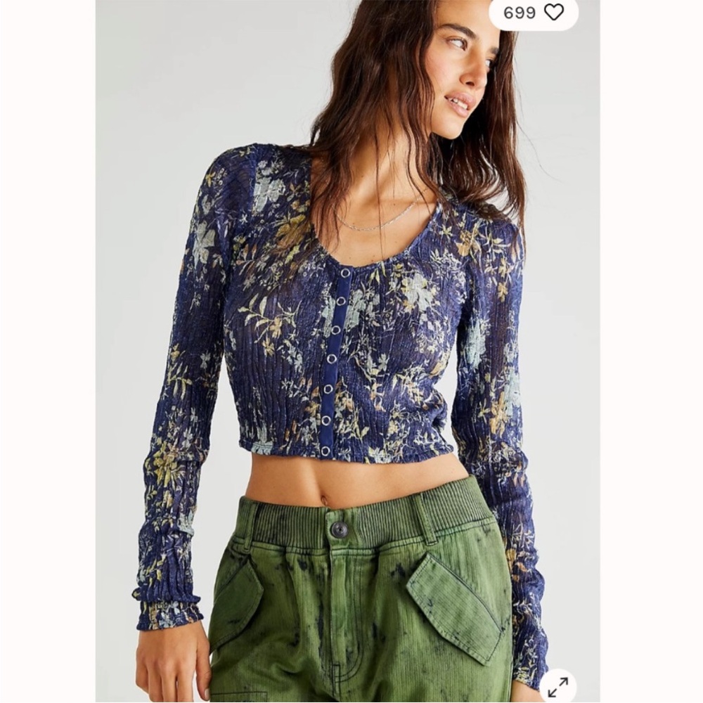 Free People We The Free Button Down Angelina Top in Mesh Floral Navy - Medium - Picture 3 of 8